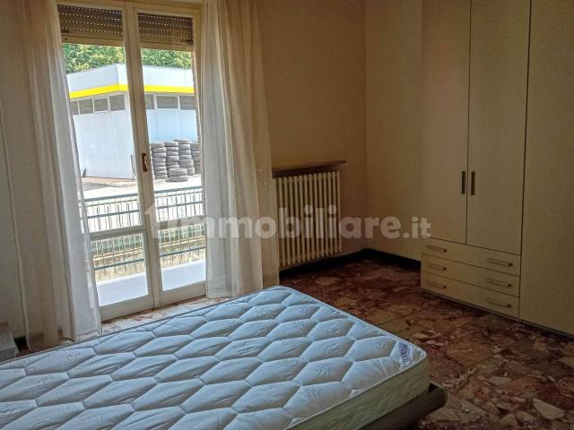 Quadrilocale Jenner, Ospedale Volturno, Parma