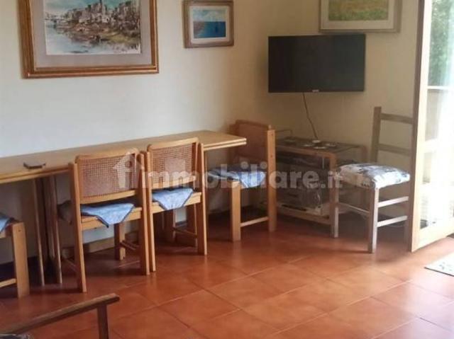 Quadrilocale ottimo stato, primo piano, Ronchi Poveromo, Massa