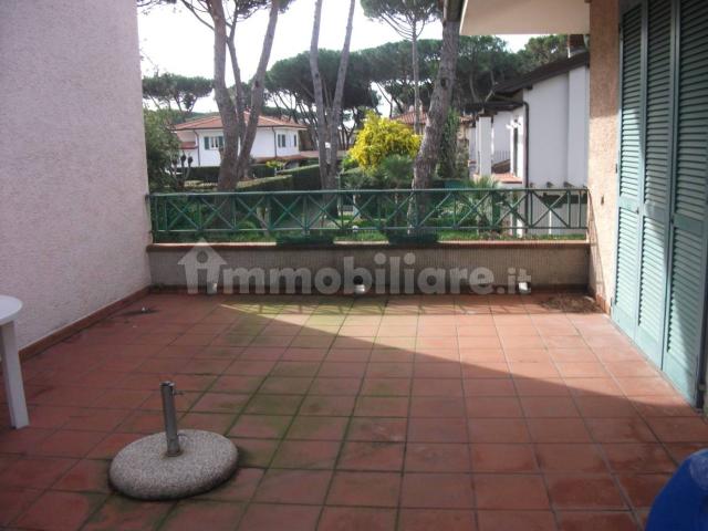 Quadrilocale ottimo stato, primo piano, Vittoria Apuana, Forte dei Marmi