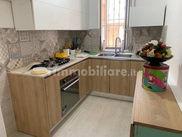 Quadrilocale ottimo stato, su più livelli, Casapulla