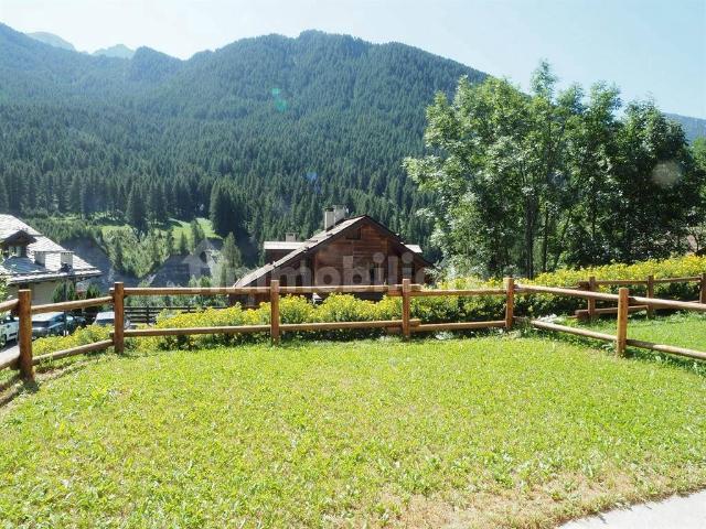 Quadrilocale ottimo stato, su più livelli, Centro, Sauze di Cesana