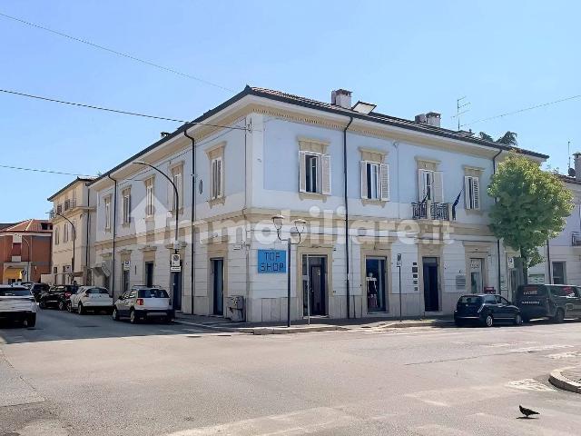 Quadrilocale ottimo stato, secondo piano, Centro, Avezzano