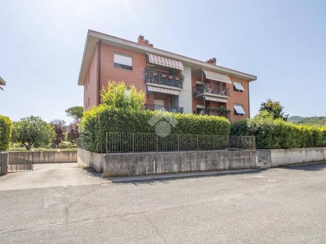 Quadrilocale largo Alfredo Iacoboni 15, Rieti