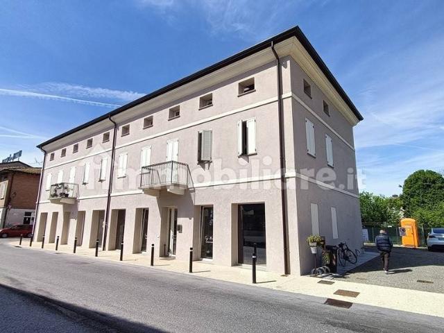 Quadrilocale nuovo, primo piano, Centro, Reggiolo