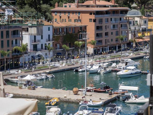 Quadrilocale piazza Ricasoli, Porto Ercole, Monte Argentario