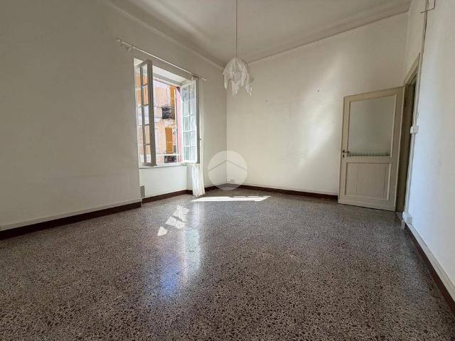 Quadrilocale piazza Sant'agostino 59, Centro Storico, La Spezia