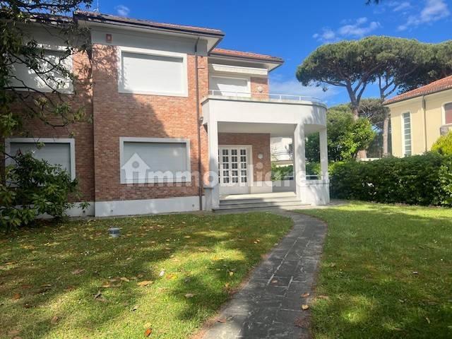 Quadrilocale piazzale Napoli 1, Milano Marittima, Cervia