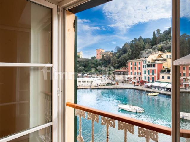 Quadrilocale piazzetta, Portofino