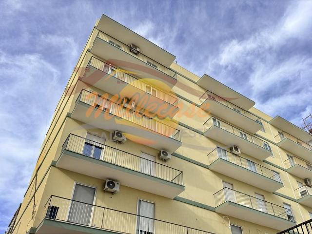 Quadrilocale ristrutturato in via fillioley, Siracusa