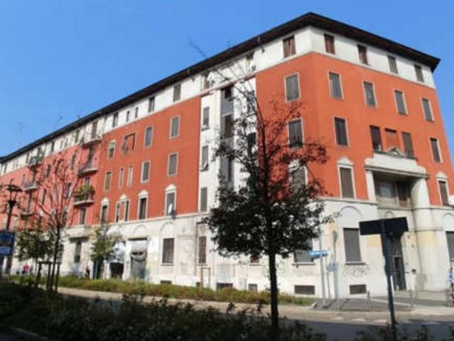 Quadrilocale ristrutturato, Milano corvetto