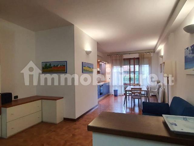 Quadrilocale via Magliano 6A, Marina di Massa Centro, Massa