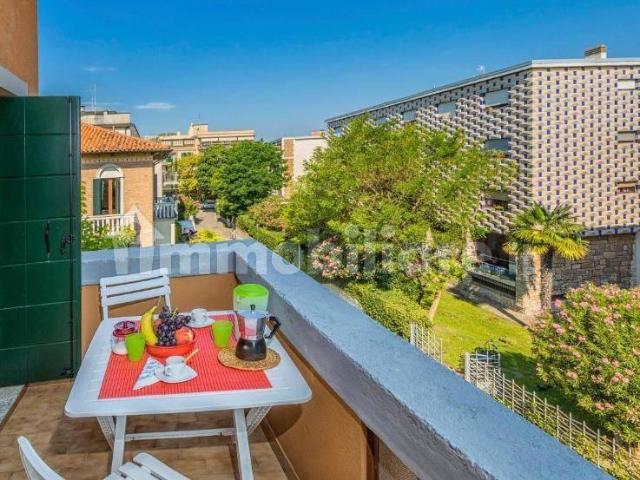 Quadrilocale via Marcantonio Bragadin 14A, Lido di Venezia, Venezia