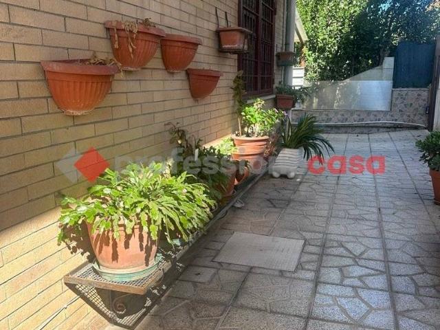 Quadrilocale via Mazzola, 96, Centro, Minturno