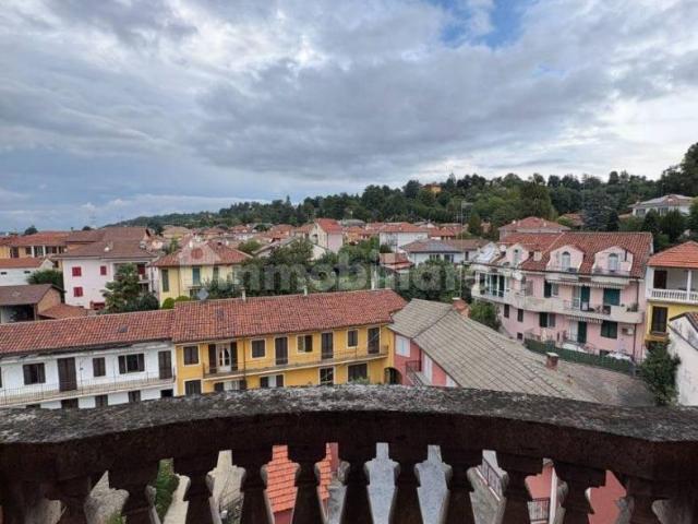 Quadrilocale via Ospedale 24, Centro, Bra