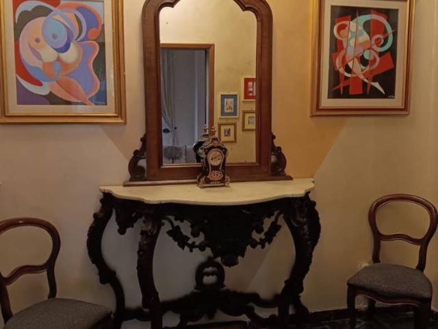 Quadrilocale via Angelo Amadio, Centro Storico, Spoleto