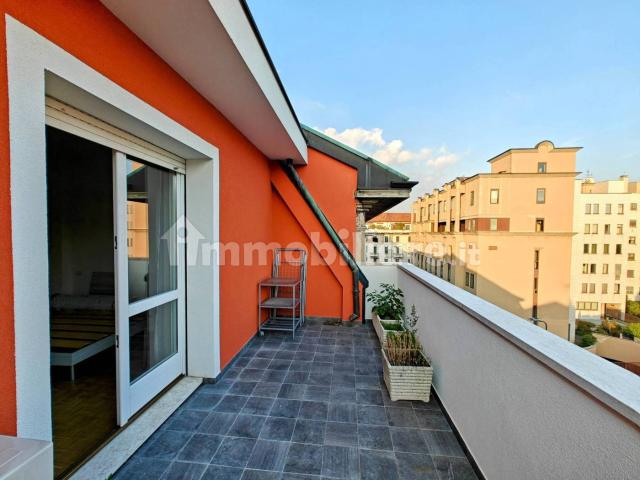 Quadrilocale via Andrea Maffei 6, Montenero, Milano