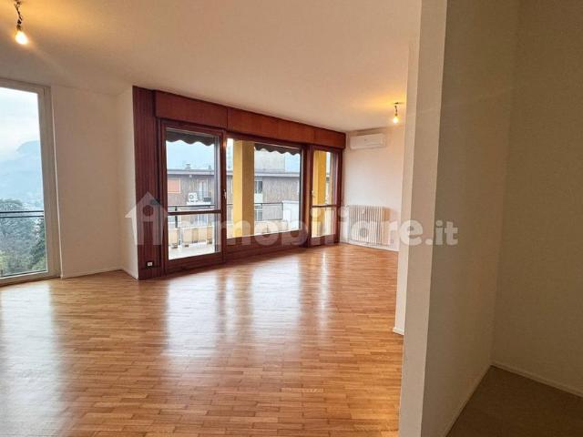 Quadrilocale via Bignanico 9, Bignanico, Villa Olmo, Villa Aprica, Como