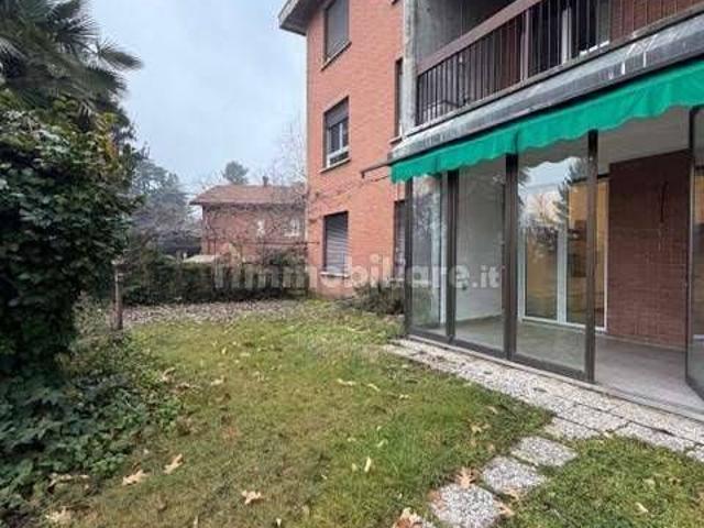 Quadrilocale via Castellini, Bobbiate Schiranna, Varese