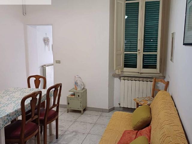 Quadrilocale via De Amicis 130, Centro, Viareggio
