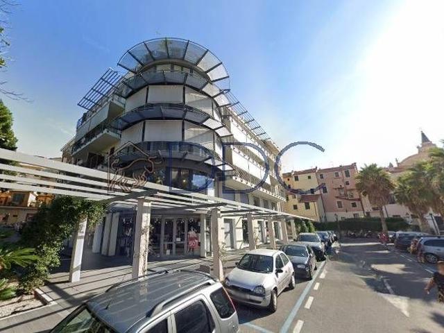 Quadrilocale via dell'Unione, Oneglia, Imperia