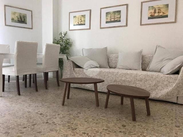 Quadrilocale via Dentici 1111, Centro Storico, Voghera