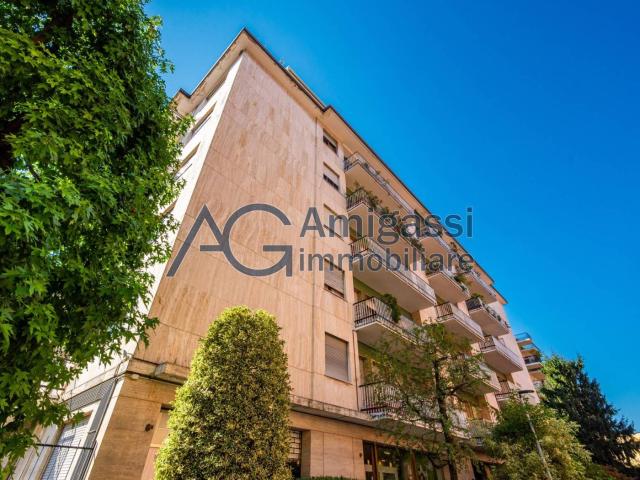 Quadrilocale via Divisione Julia, Borgo Palazzo, Bergamo