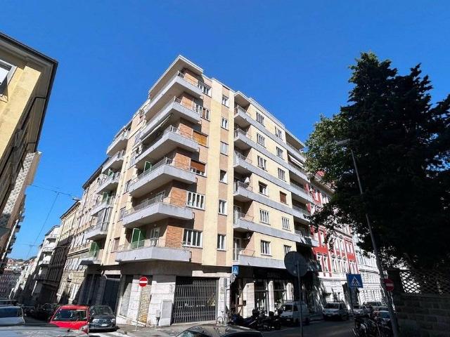 Quadrilocale via Domenico Rossetti 51, Largo Barriera Ospedale Maggiore, Trieste