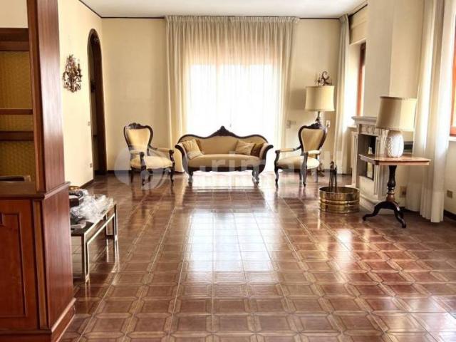 Quadrilocale via Domenico Tommaso Albanese 6, Partigiani Fondone, Lecce