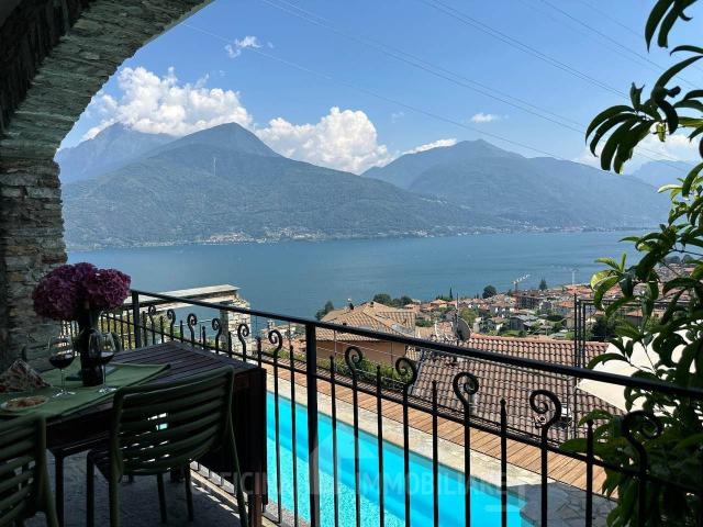 Quadrilocale via Falco Della Rupe 41, Centro, Musso