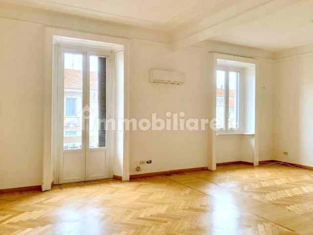 Quadrilocale via Gustavo Modena 25, Indipendenza, Milano