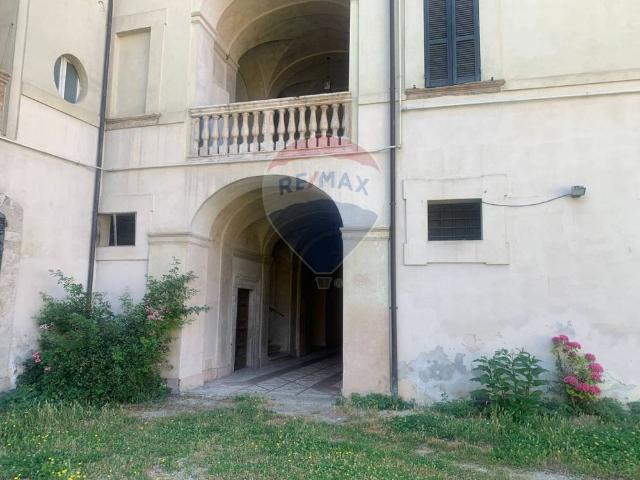 Quadrilocale via Garibaldi 63, Rieti