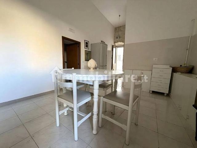 Quadrilocale via Gelso 52, Giovinazzo