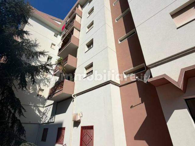 Quadrilocale via Giuseppe Verdi 5, Centro, Caltanissetta