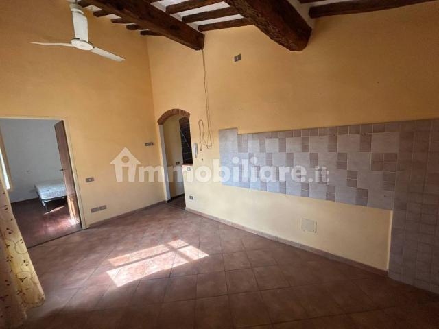 Quadrilocale via piastroni 25, Badia Musigliano, Cascina