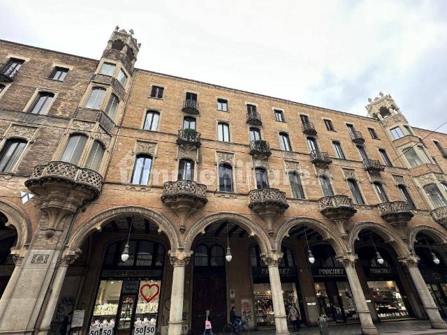 Quadrilocale via Pietro Micca 6, Via Roma, Torino
