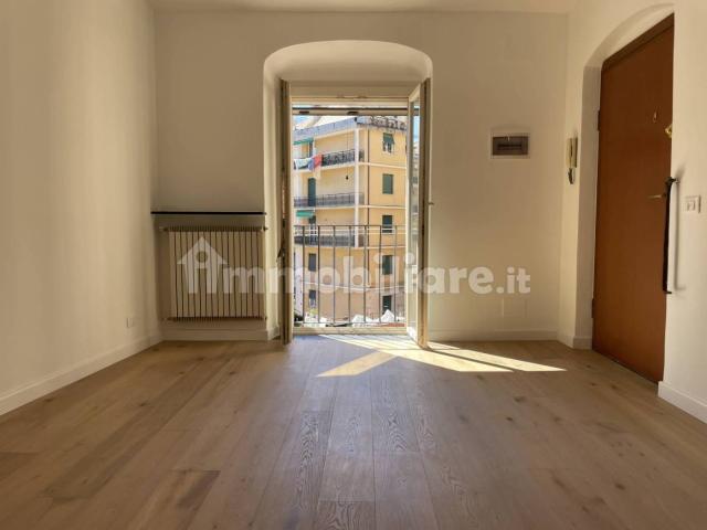 Quadrilocale via San Vincenzo 58, San Vincenzo, Genova