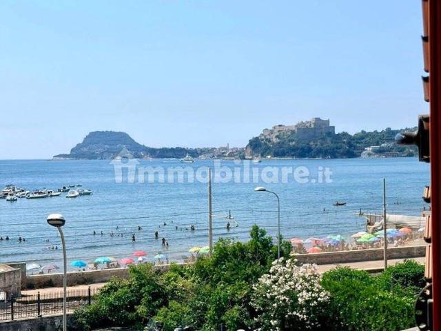 Quadrilocale via tripergola, snc, Lucrino, Pozzuoli