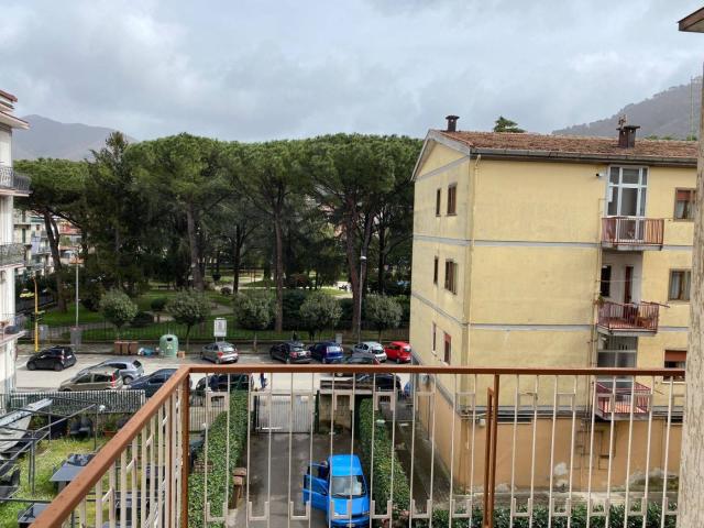 Quadrilocale via Vittorio Veneto 350, Centro, Cava de' Tirreni