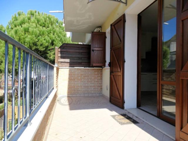 Quadrilocale viale 2 Giugno 9, Mare, Cervia