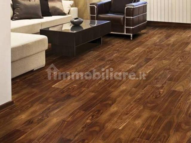 Quadrilocale viale Cassala, 22, Famagosta, Milano