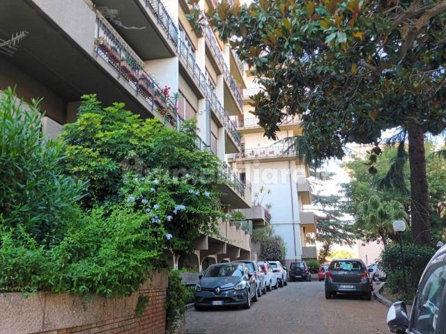 Quadrilocale viale Regina Margherita 61, Regina Margherita Torrente Trapani, Messina