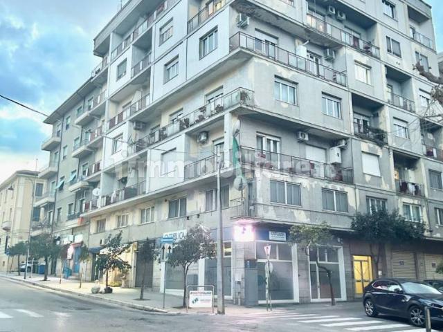 Quadrilocale viale Trieste 86, Centro, Cosenza