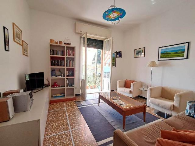 Quadrilocale vista mare in via colla micheri, Laigueglia