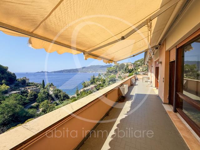Quadrilocale vista mare in marina degli ulivi, Zoagli