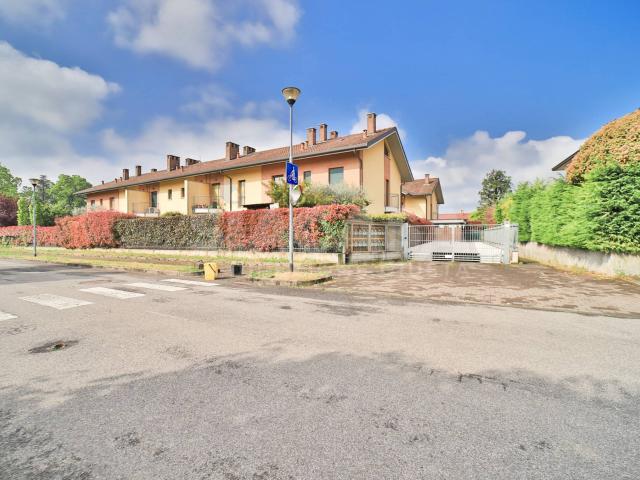 Quadrilocali in vendita a Lomagna