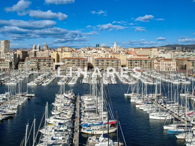 QUAI DU PORT Appartement T4 de 126m2 Vue Vieux Port 13007