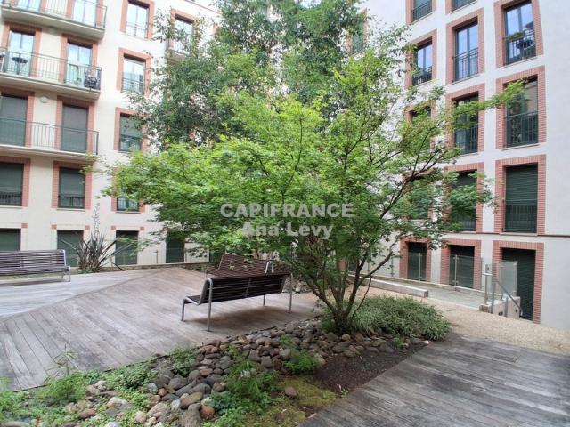Quai de Tounis 3 pièces 65m² + cave et parking
