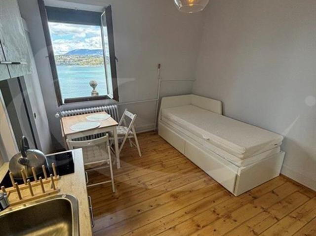 Quai Wilson 43, voll möbliertes Zimmer