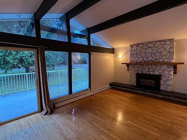 Qualicum Beach Upper Level Of House For Rent Utilities Included