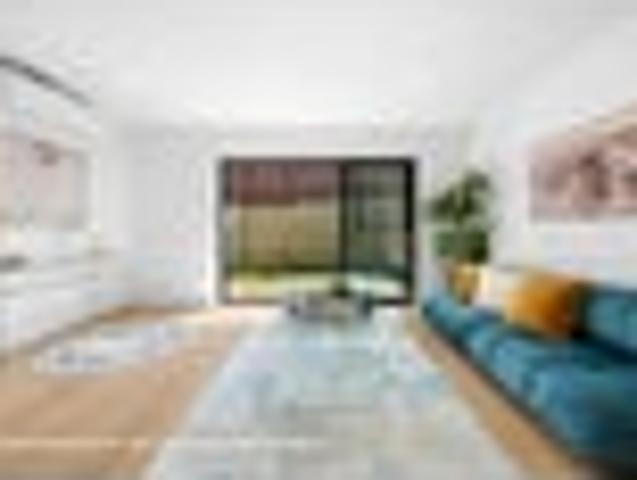 Quality Built Freehold Duplex – Move In and Enjoy